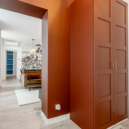 Sweett - Temple * Paris