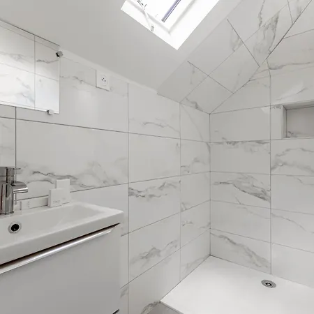 Sweett - Temple Lägenhet *