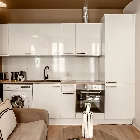 Sweett - Temple Paris