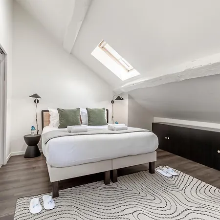 Sweett - Temple Paris